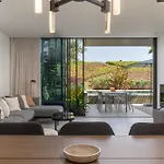 Savoy Monumentalis Ix By An Island Apartmán Funchal (Madeira)