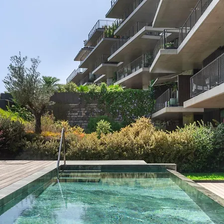 Apartman Savoy Monumentalis Ix By An Island *