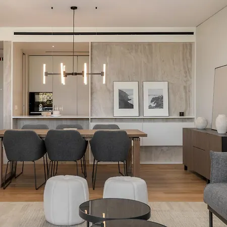 Apartman Savoy Monumentalis Ix By An Island